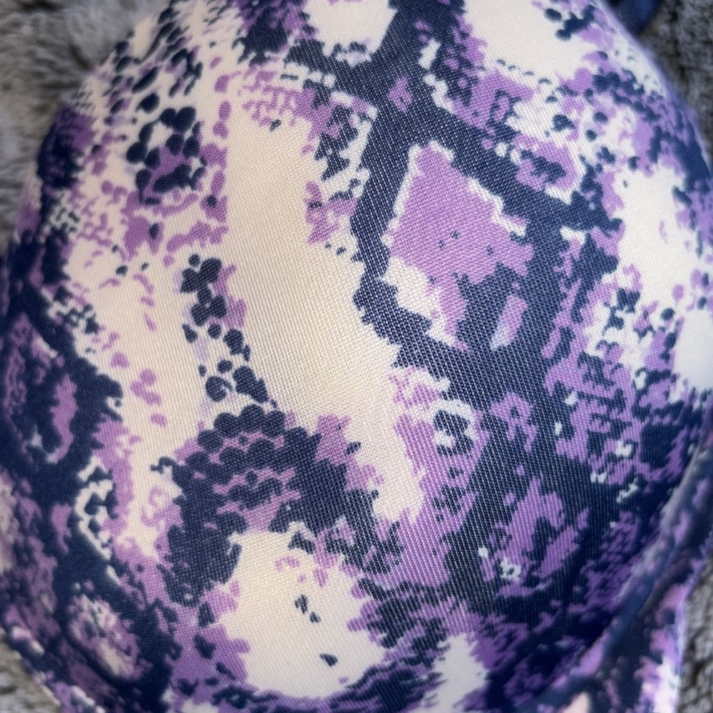 Bra - Picture 3 of 4